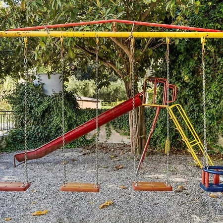 Verani Parking Balcony Playground Сasa de vacaciones *